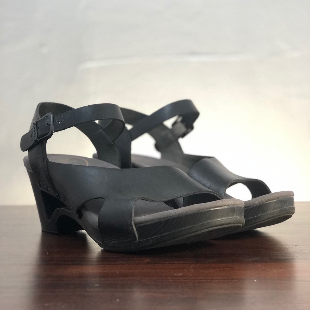 Dansko Black Leather Strap Heels Women’s Size 39